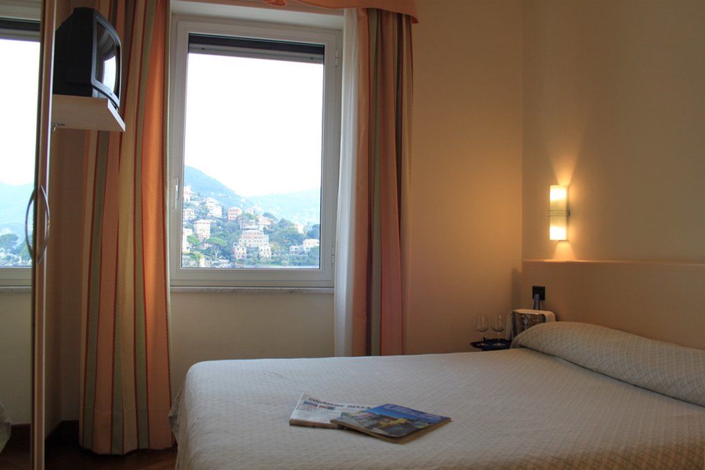 Hotel Elena Рекко Экстерьер фото